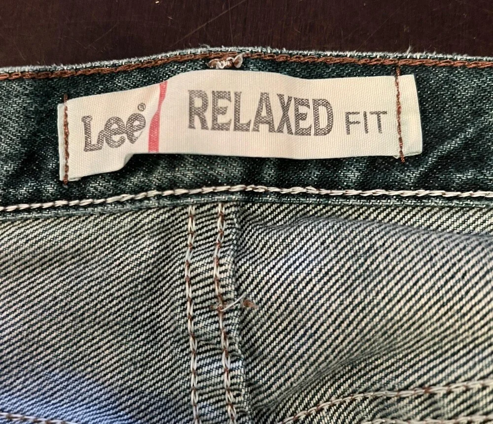 Lee Jeans Mens 38x29 Blue Relaxed Fit Denim Distressed Medium Wash 100% Cotton
